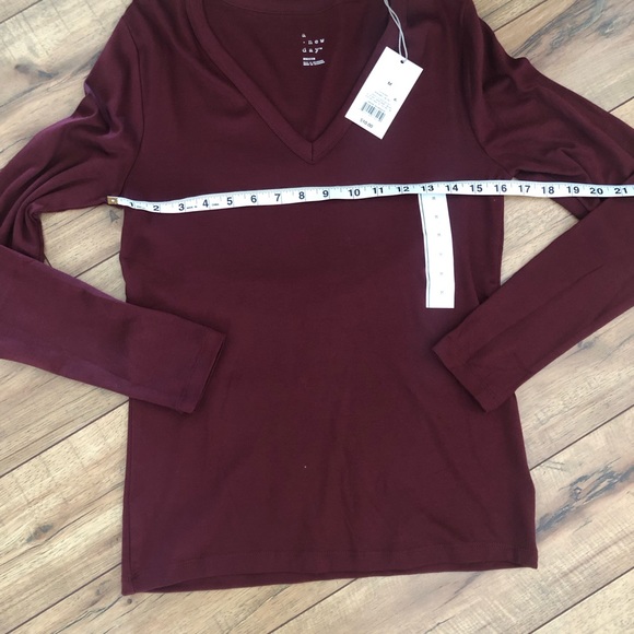 A New Day Women’s long sleeve top NWT - Picture 5 of 5